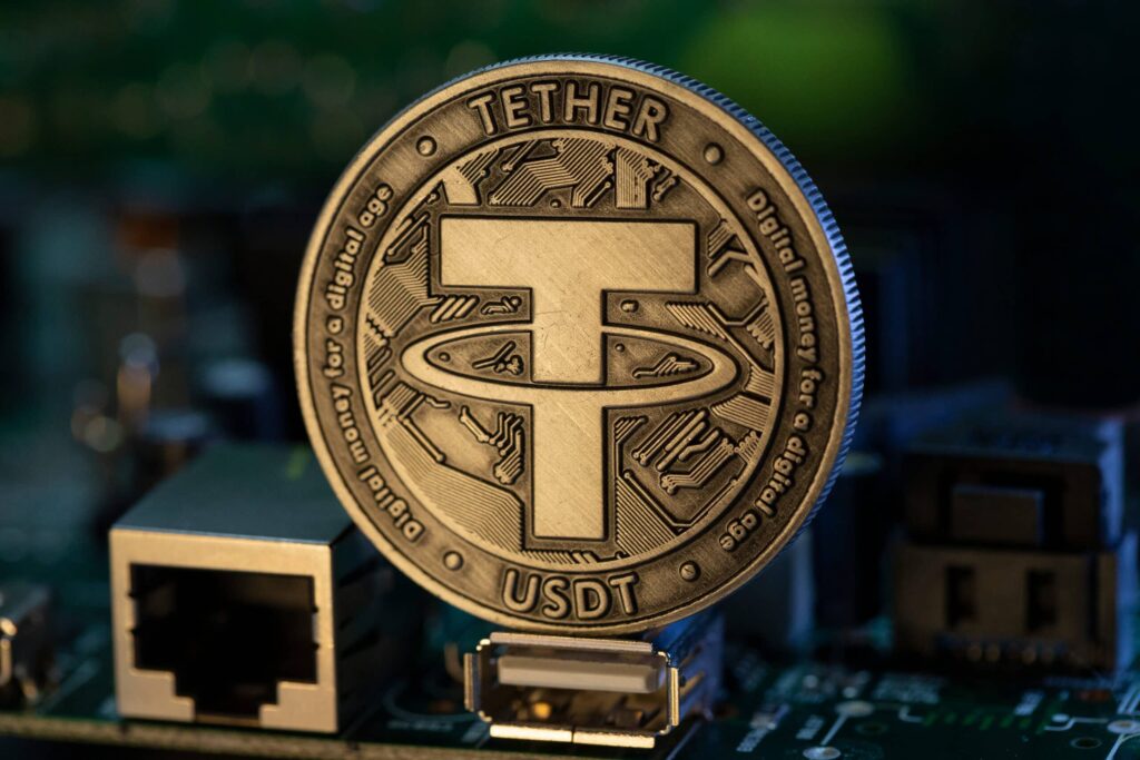 Tether (USDT): Liquidity Keystone or Structural Single Point of Failure?